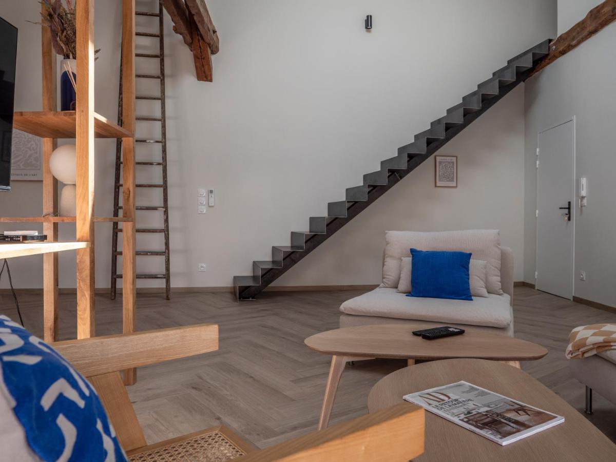 卡斯特尔Le Nid Bleu Duplex En Plein Centre公寓 外观 照片