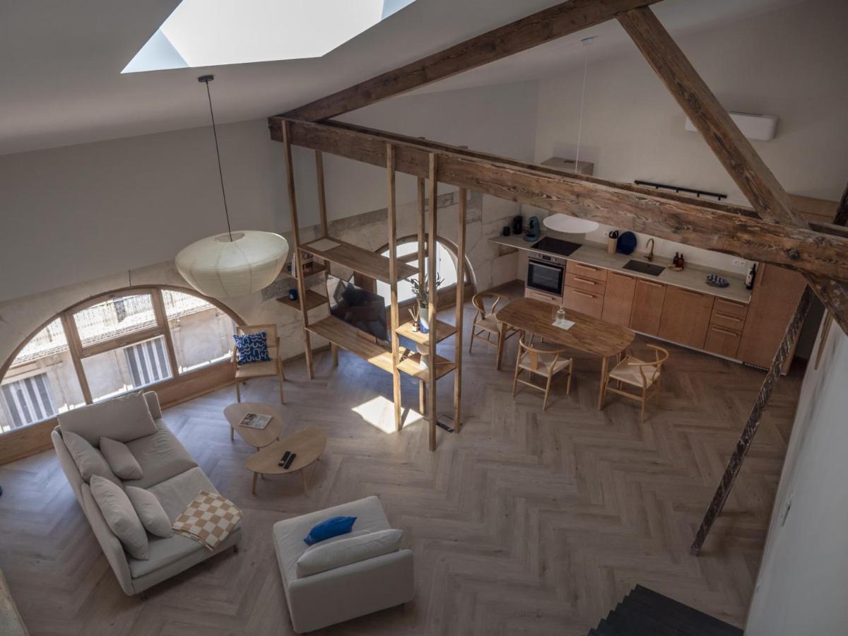 卡斯特尔Le Nid Bleu Duplex En Plein Centre公寓 外观 照片